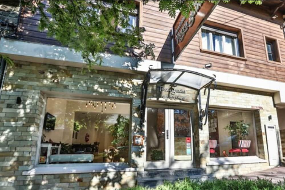 Hotel Bariloche By Tierra Gaucha Exterior photo